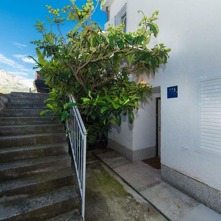 Apartment Bella Baška Voda Εξωτερικό φωτογραφία