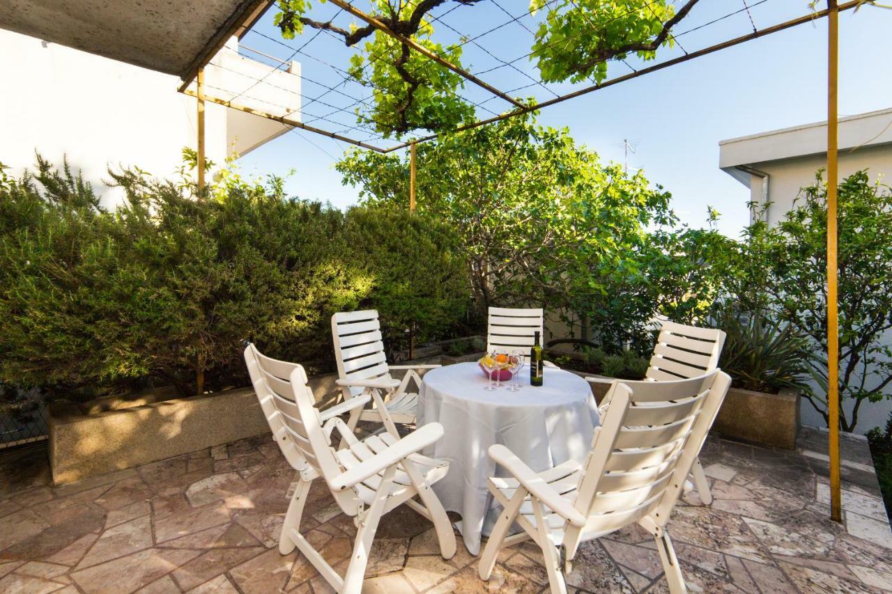 Apartment Bella Baška Voda Εξωτερικό φωτογραφία