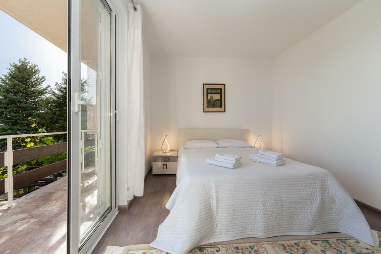Apartment Bella Baška Voda Εξωτερικό φωτογραφία